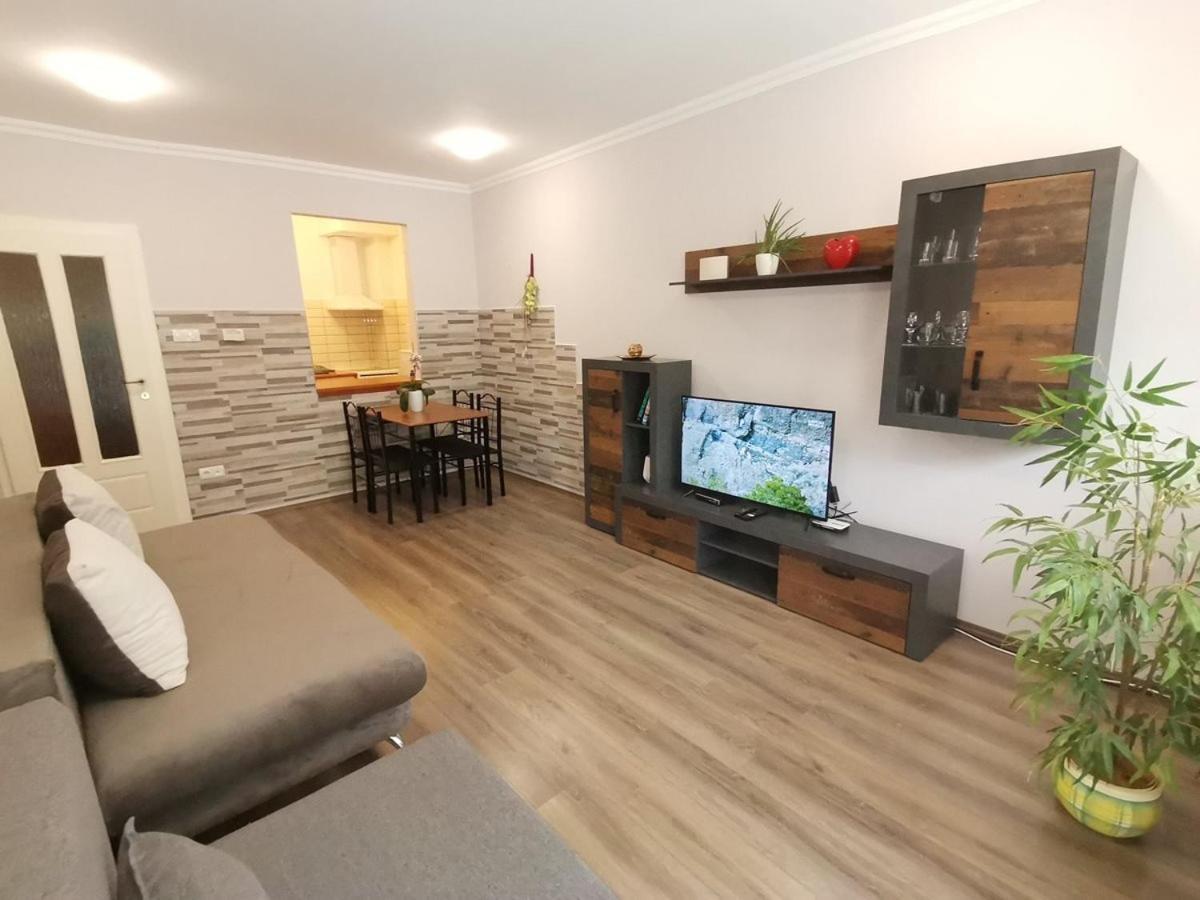 Carpe Diem Apartment Hajdúszoboszló Extérieur photo