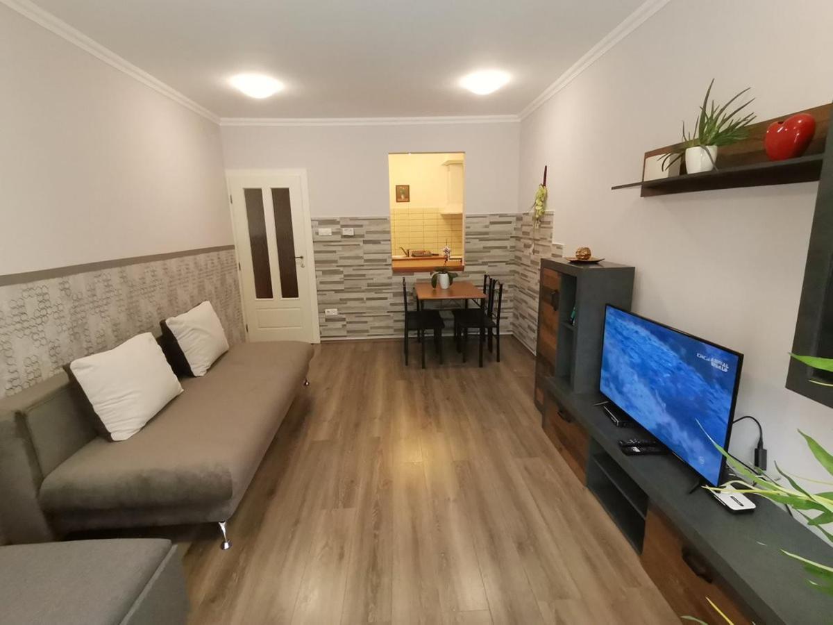 Carpe Diem Apartment Hajdúszoboszló Extérieur photo