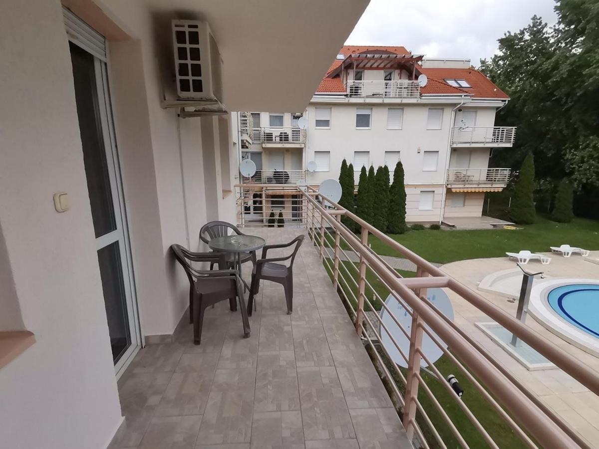 Carpe Diem Apartment Hajdúszoboszló Extérieur photo