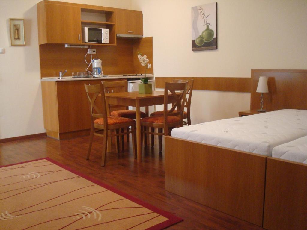 Carpe Diem Apartment Hajdúszoboszló Chambre photo