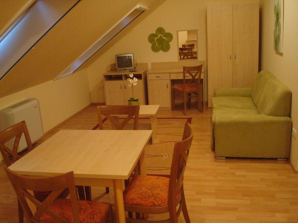 Carpe Diem Apartment Hajdúszoboszló Chambre photo